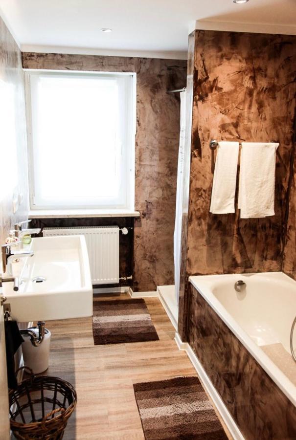Ferienwohnung Familienglueck Тутцинг Екстериор снимка